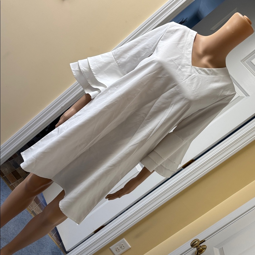 White summer Dress/ Coverup size Medium